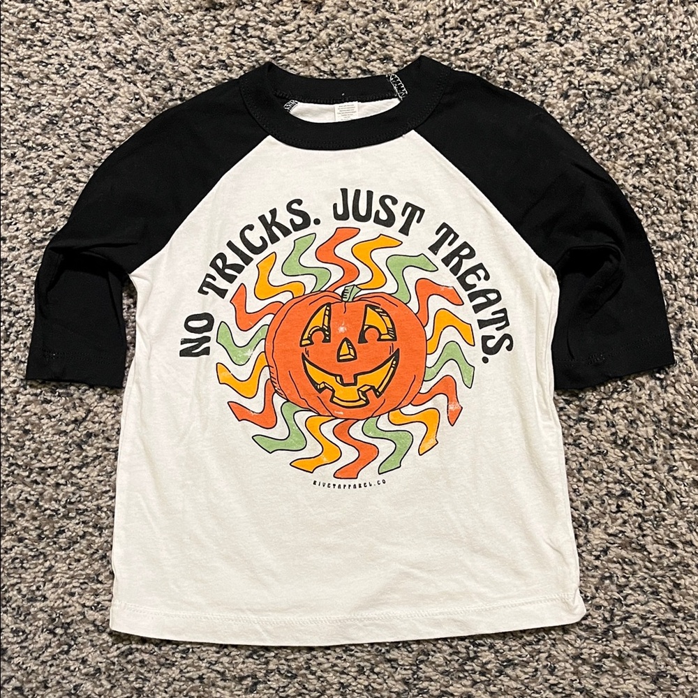 Kids Halloween Raglan Shirt - Black & White